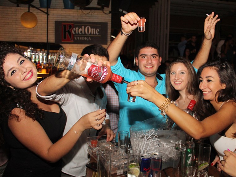 Impulse at Caprice